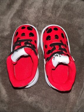 Nike Kids Red and Black Air Force 1 Ladybug-Print Sneakers